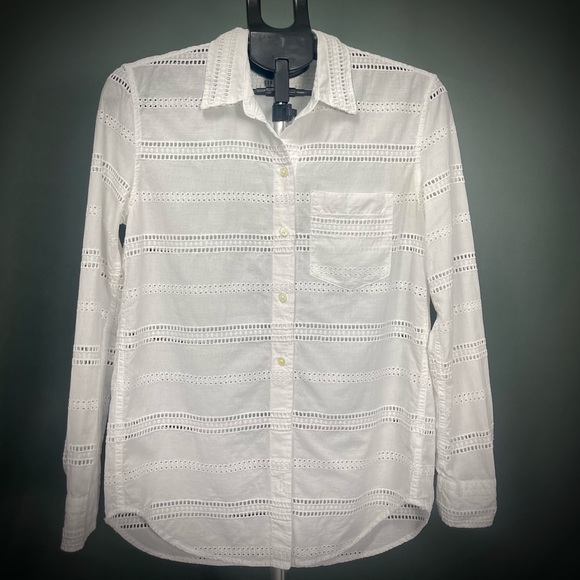 GAP Women’s Embroidered Shirt , White , XS , boyfriend Fit - Picture 4 of 6